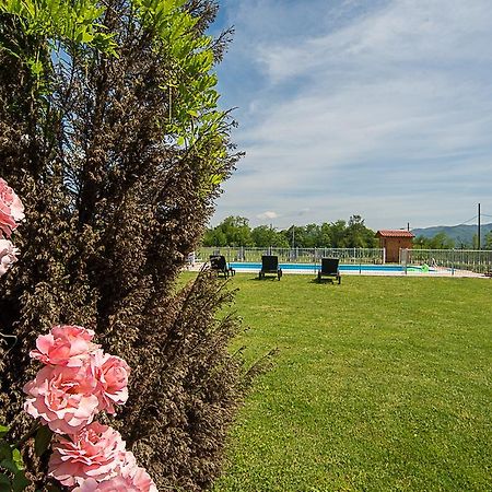 Agriturismo Il Musaccio Барга Экстерьер фото