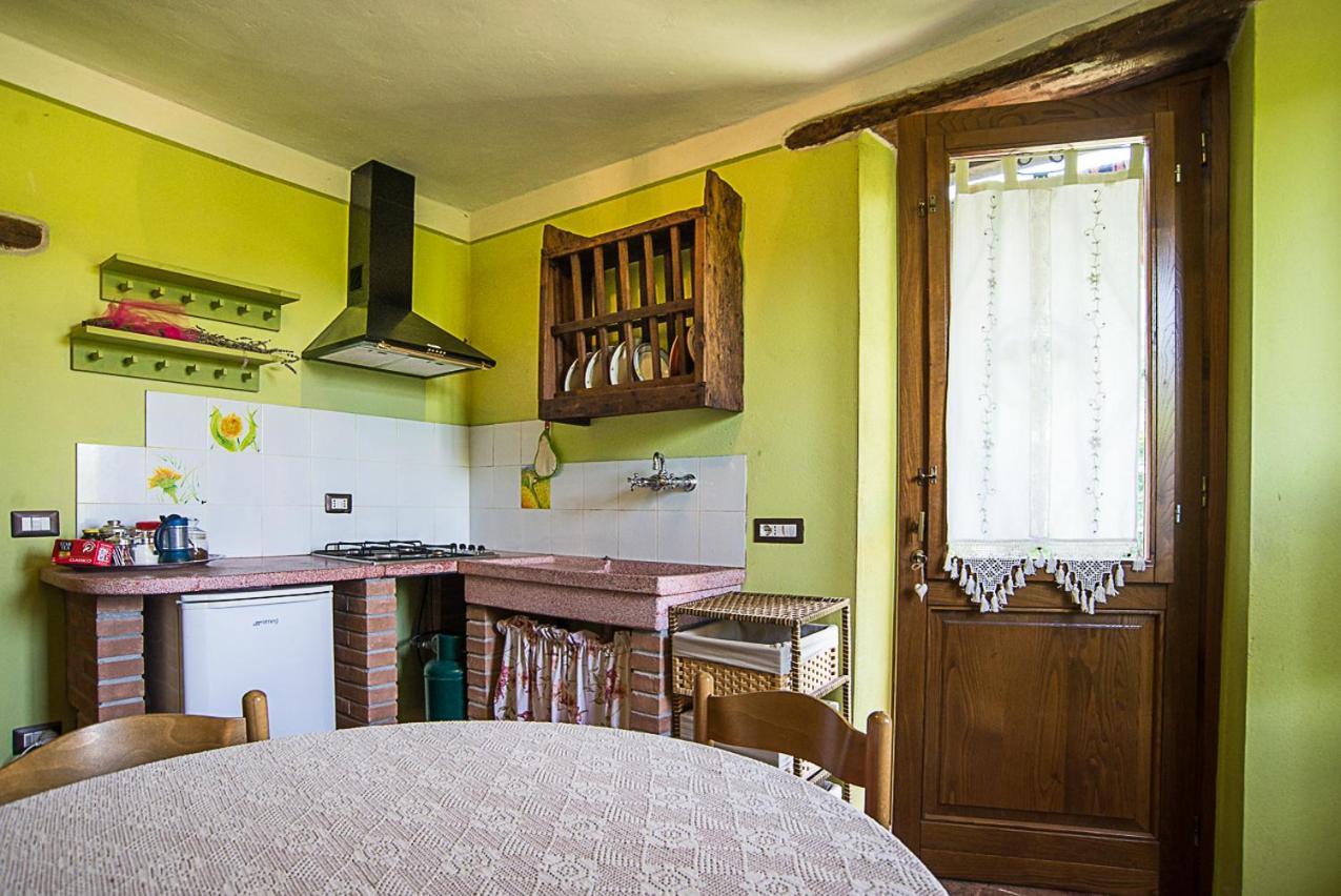 Agriturismo Il Musaccio Барга Экстерьер фото