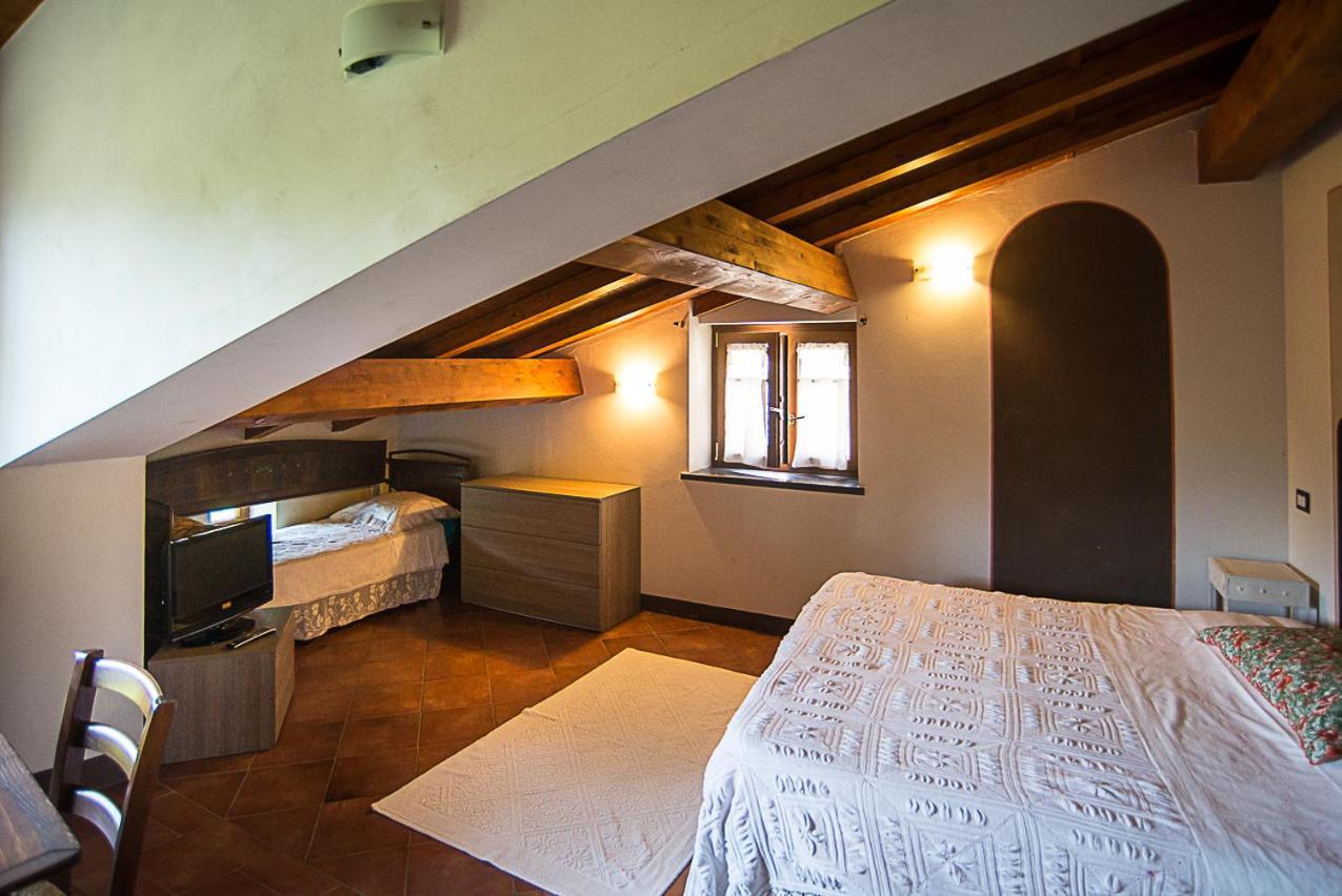 Agriturismo Il Musaccio Барга Экстерьер фото