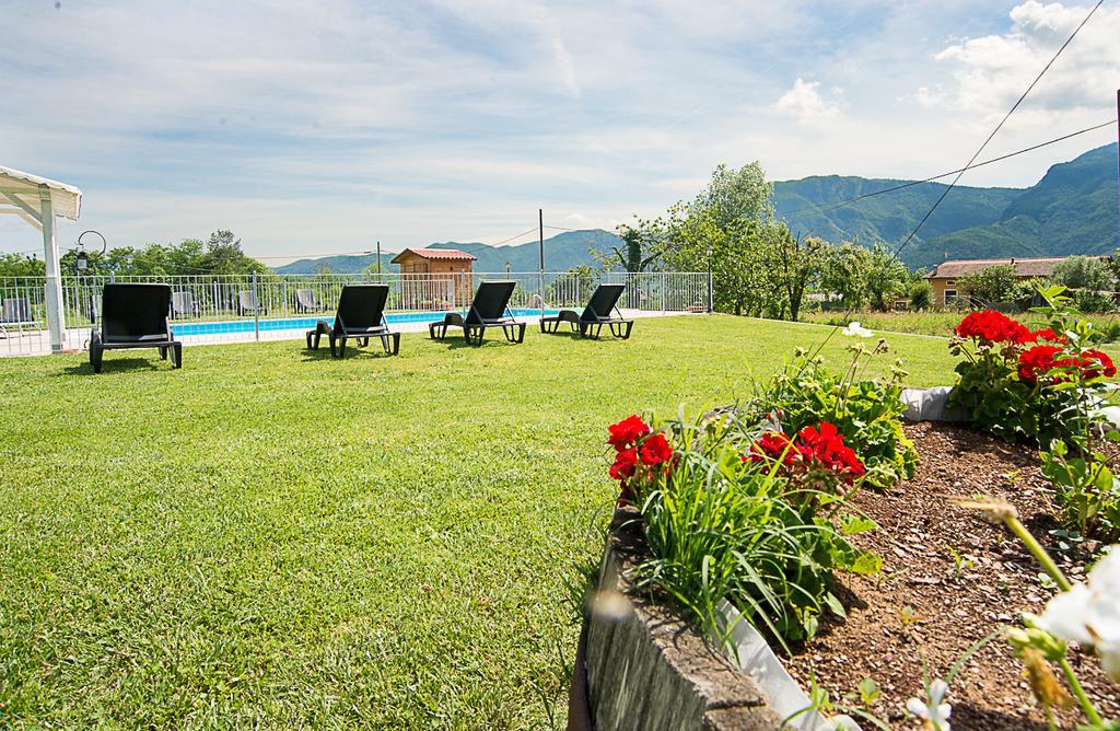 Agriturismo Il Musaccio Барга Экстерьер фото